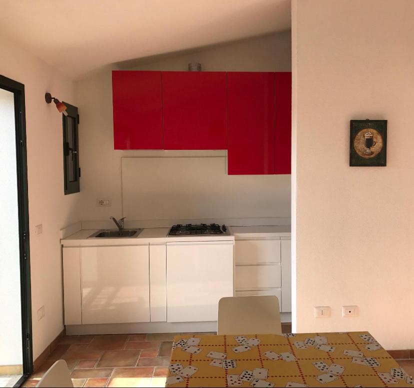 Li Frati Biancheddi Lägenhet Santa Teresa Gallura Exteriör bild